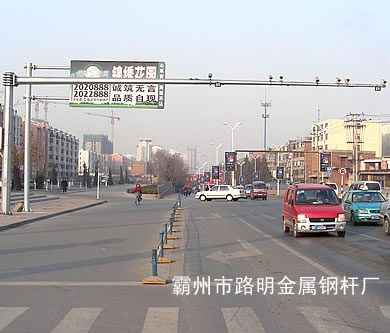 LM-811ظ